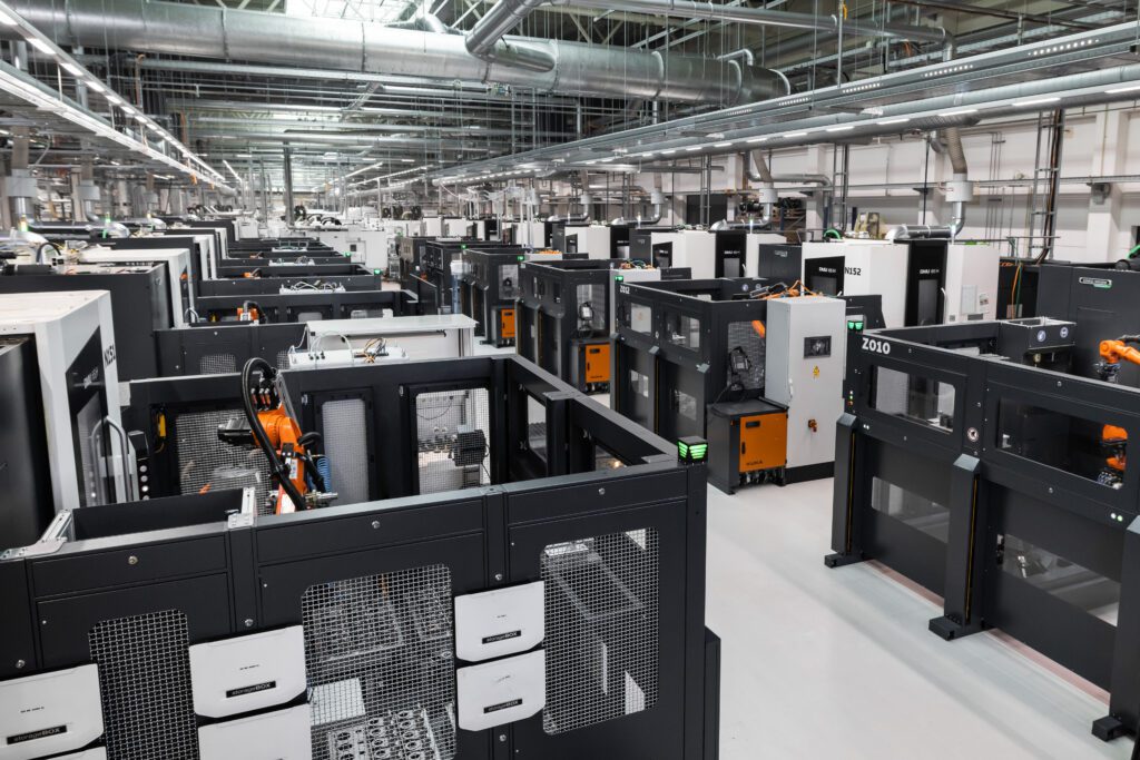 Flexible matrix cells for machine tools